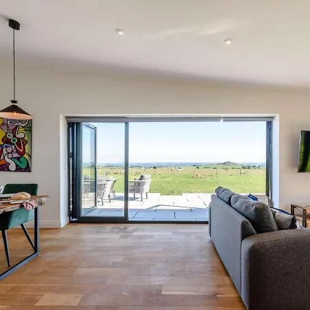 2-bed Modern - Outstanding Country Views هاروغايت