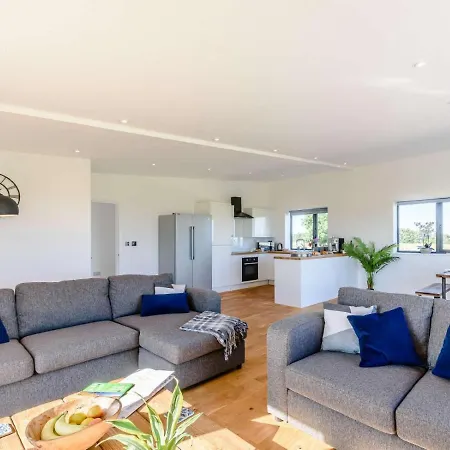 度假居 2-bed Modern - Outstanding Country Views
