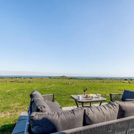 2-bed Modern - Outstanding Country Views * 哈罗盖特
