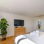 2-bed Modern - Outstanding Country Views Prázdninový dům